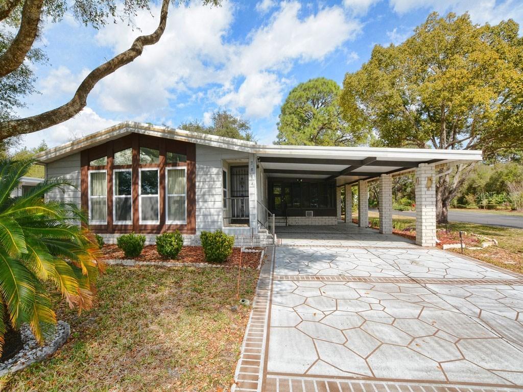 2864 Manatee Rd., Tavares, FL 32778