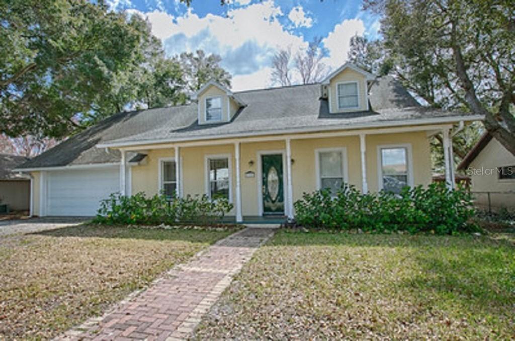 1225 Dianna Pl., Clermont, FL 34711