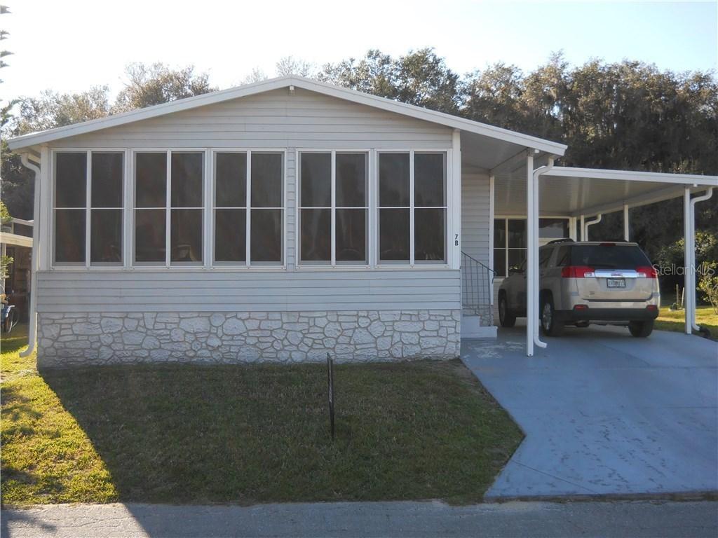 7 Cocos Plumosa Dr. #B, Eustis, FL 32726