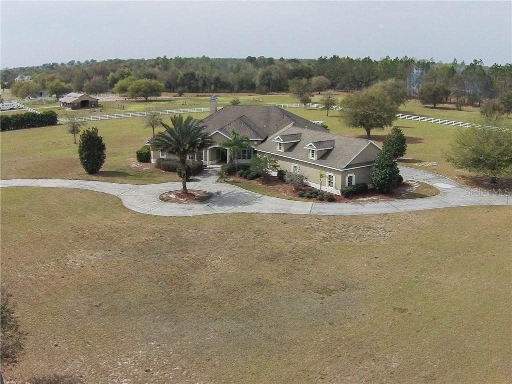 5500 Hidden Horse Way, Groveland, FL 34736