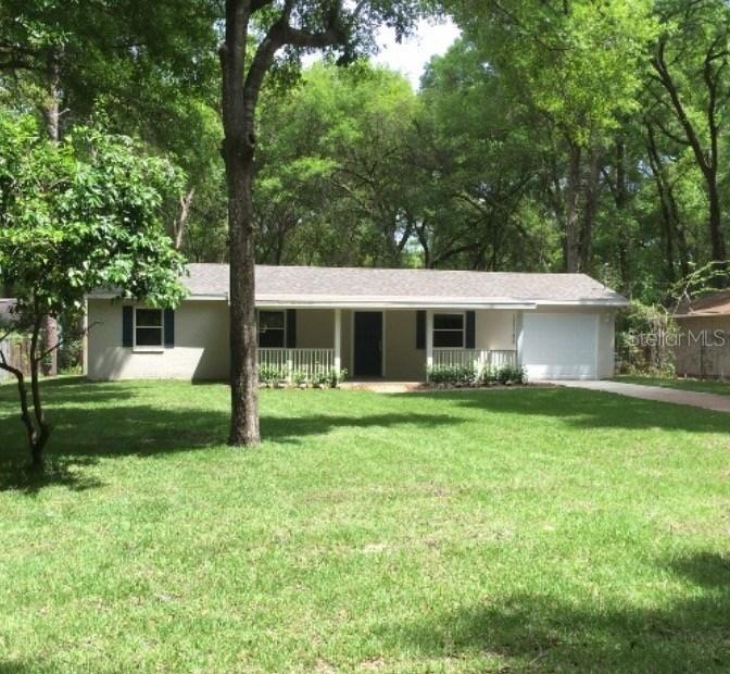 31548 Niles St., Sorrento, FL 32776