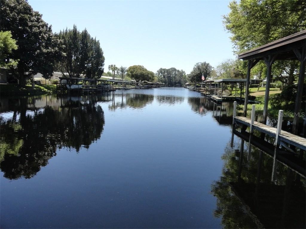 2323 Vindale Rd., Tavares, FL 32778