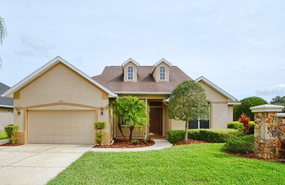 1400 Edgewater Dr., Mount Dora, FL 32757