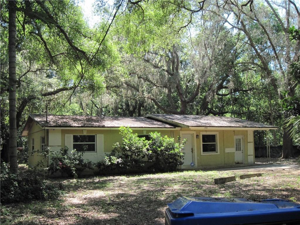 3921 Glen Ave., Mount Dora, FL 32757