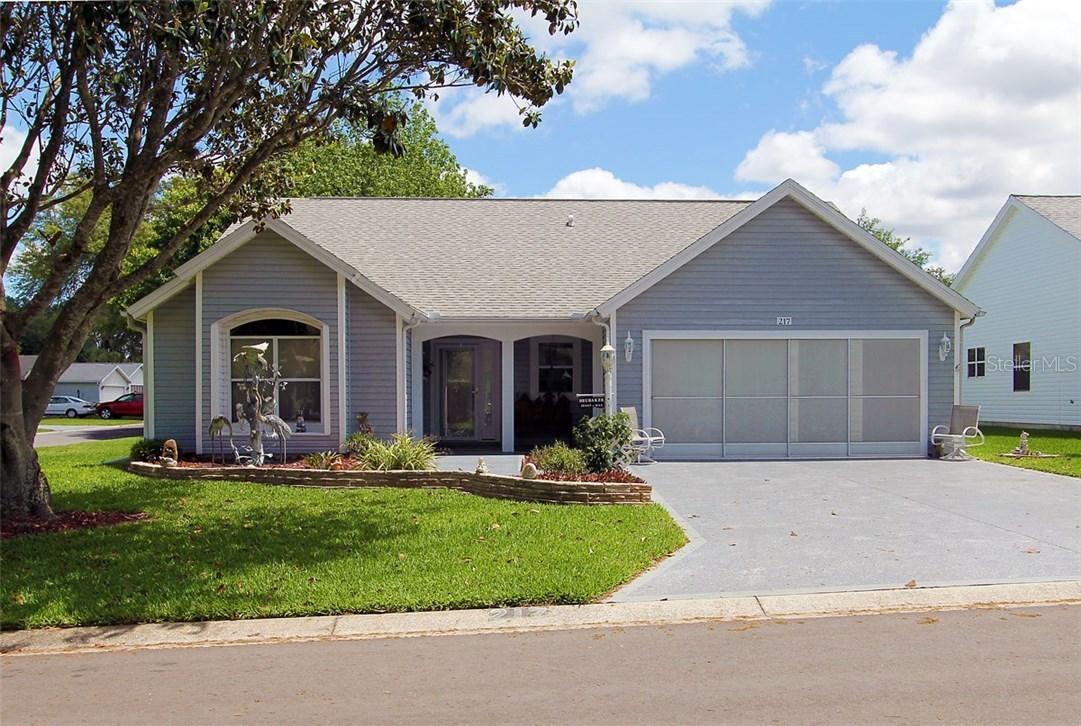 217 Desota Ct., Lady Lake, FL 32159