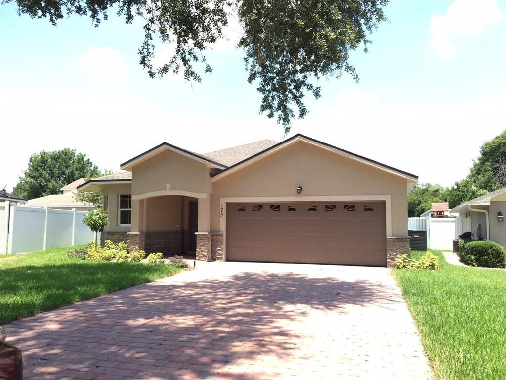 173 Newbern Cir., Auburndale, FL 33823