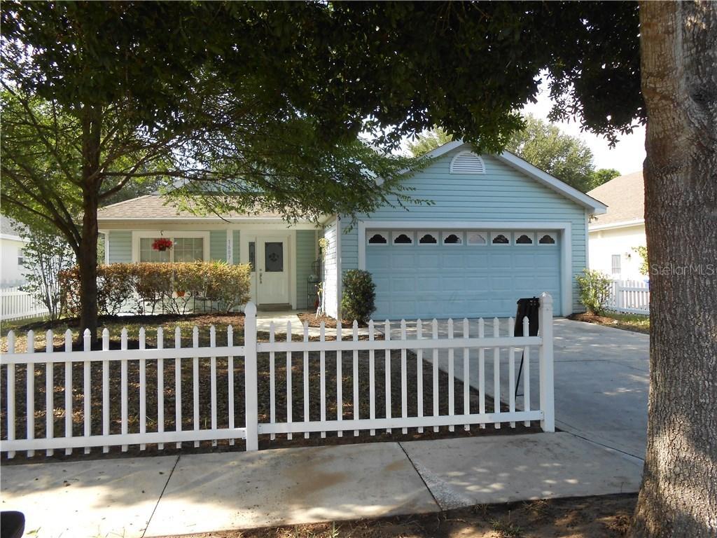 1607 Poinsettia Way, Tavares, FL 32778