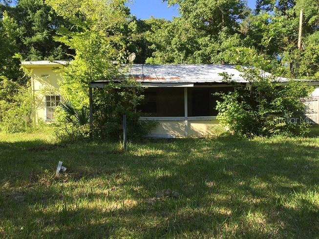 24205 E River Rd., Astor, FL 32102