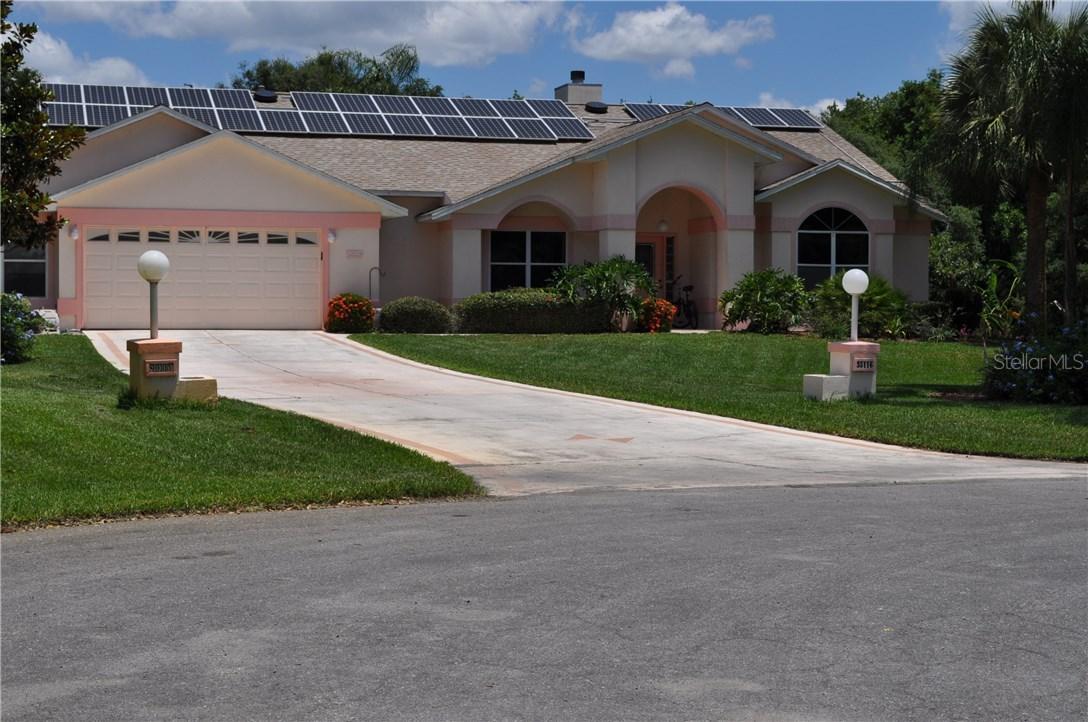 35116 Riverside Ct., Leesburg, FL 34788