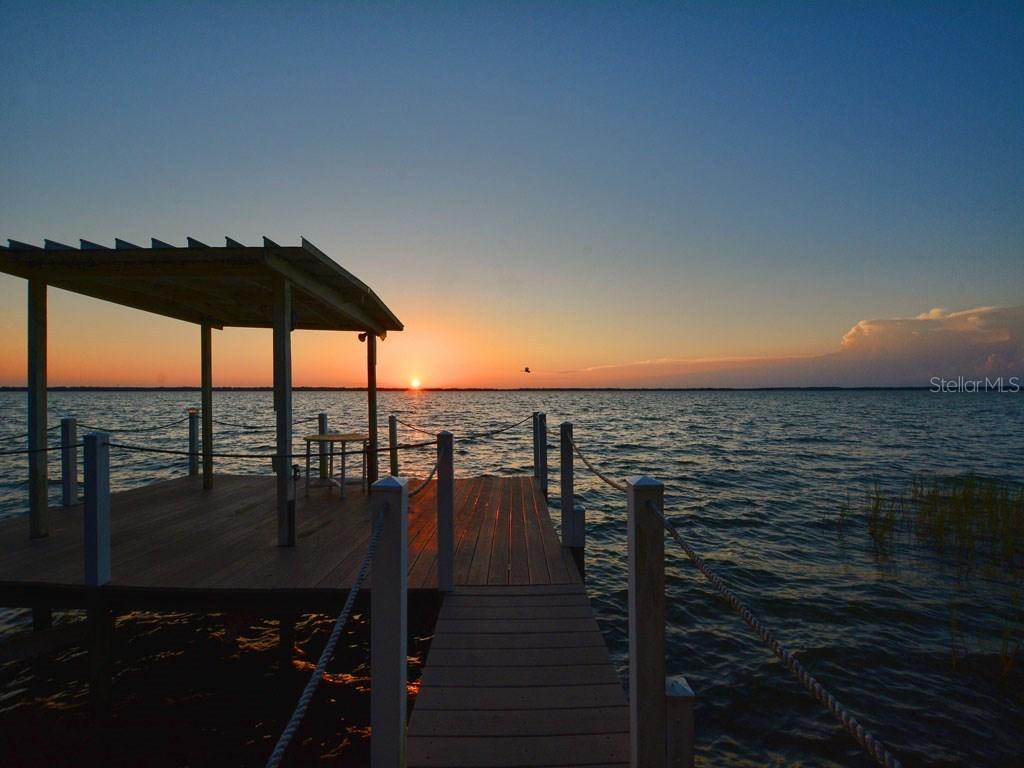 32739 Lake Eustis Dr., Tavares, FL 32778