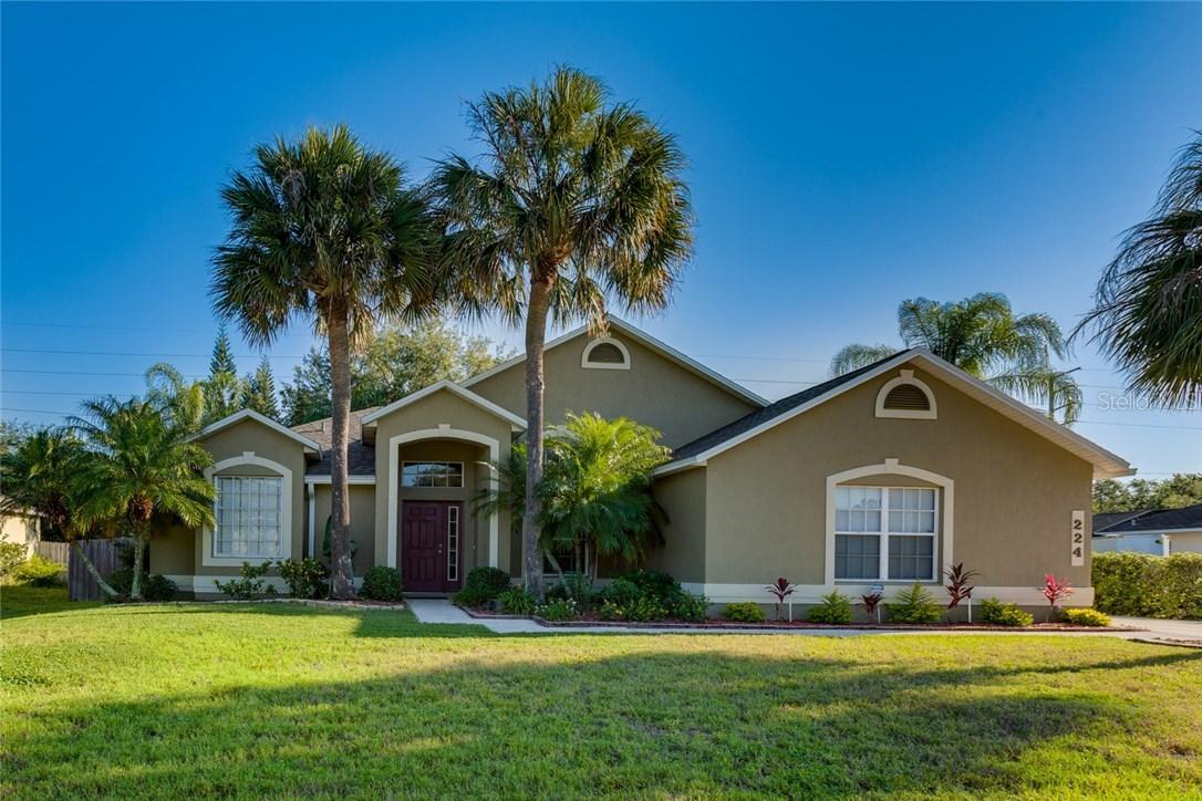 224 Baypoint Dr., Davenport, FL 33837