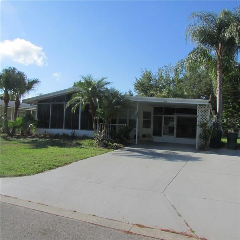 1670 Elkhart Cir., Tavares, FL 32778