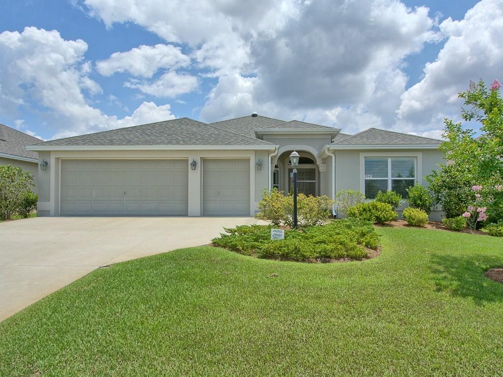 2945 Magellan Ct, The Villages, FL 32163