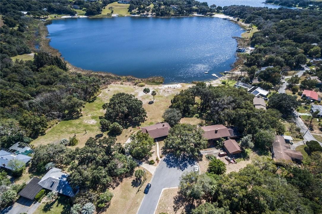 811 Jefferis Ct., Eustis, FL 32726