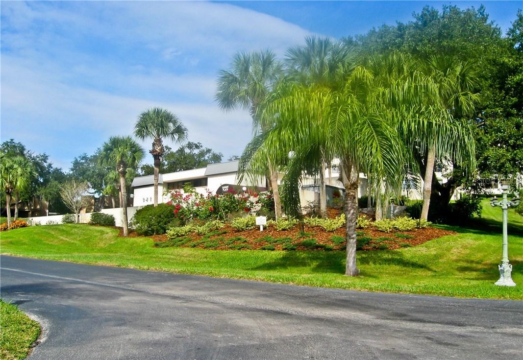 501 W Old Us Highway 441 #C-306, Mount Dora, FL 32757