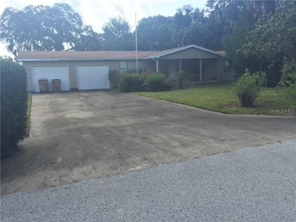 31618 Alane Ct., Tavares, FL 32778