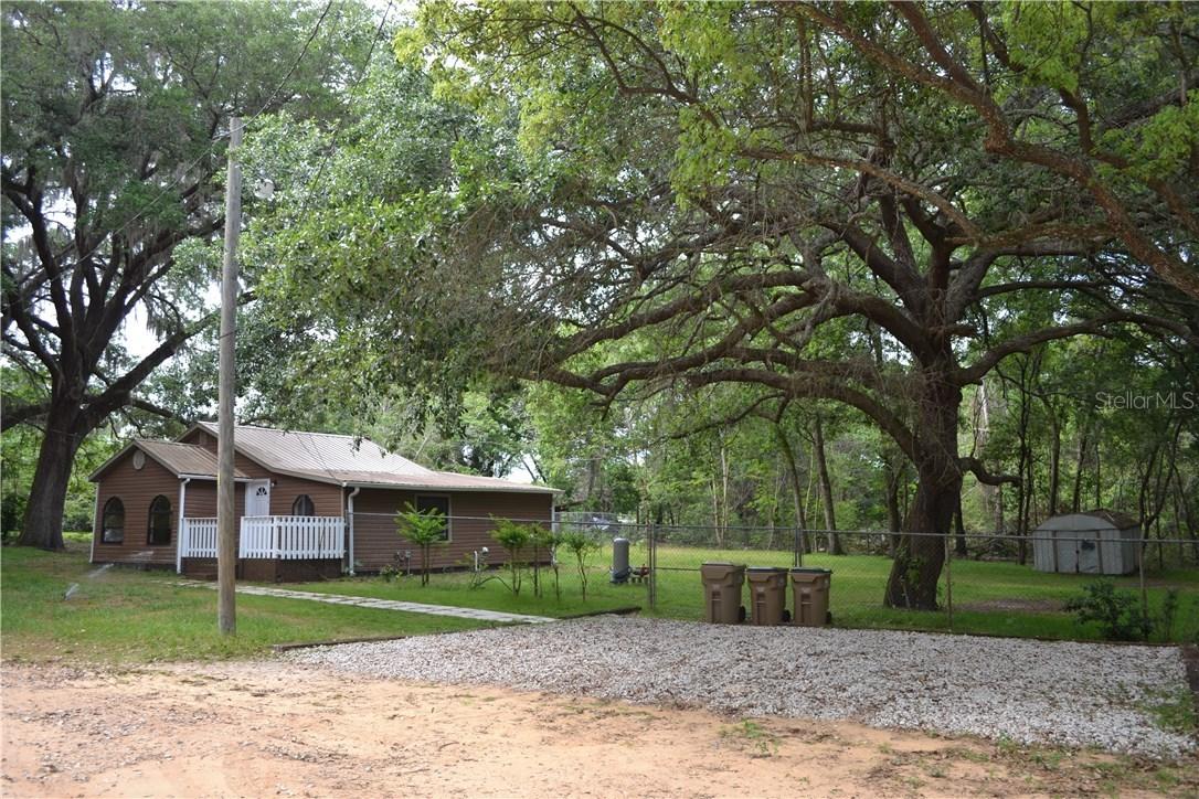 15248 Ferndale Rd., Ferndale, FL 34729