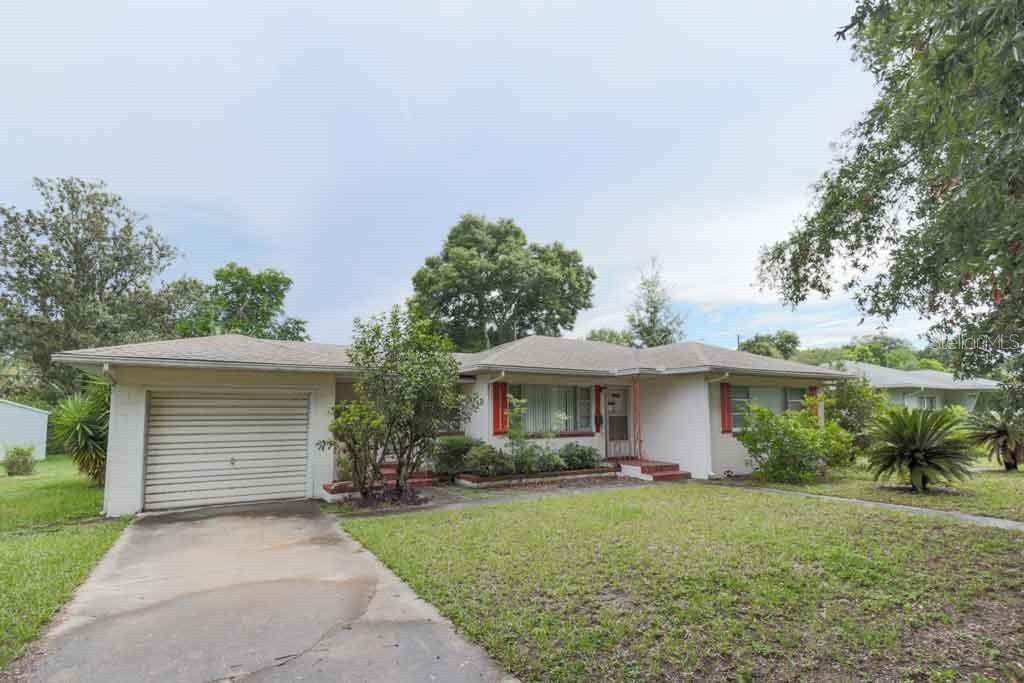 2160 Westland Rd., Mount Dora, FL 32757