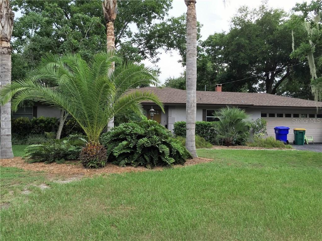 1211 Park Ave., Tavares, FL 32778