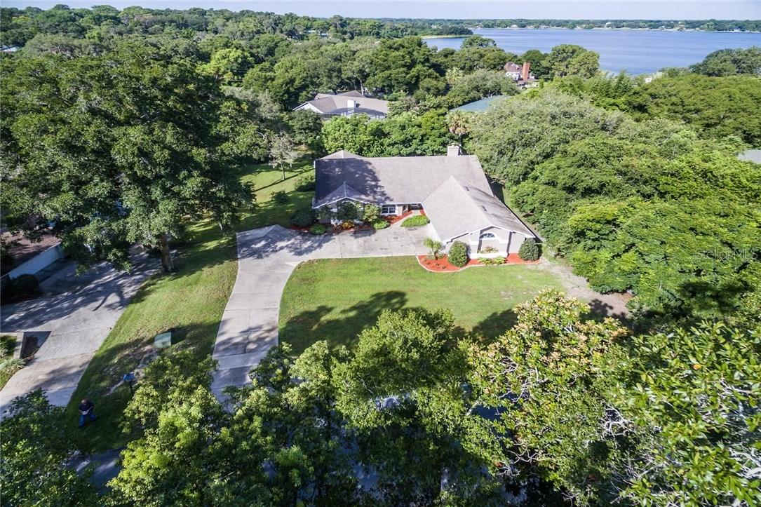 2234 Dogwood Cir., Mount Dora, FL 32757