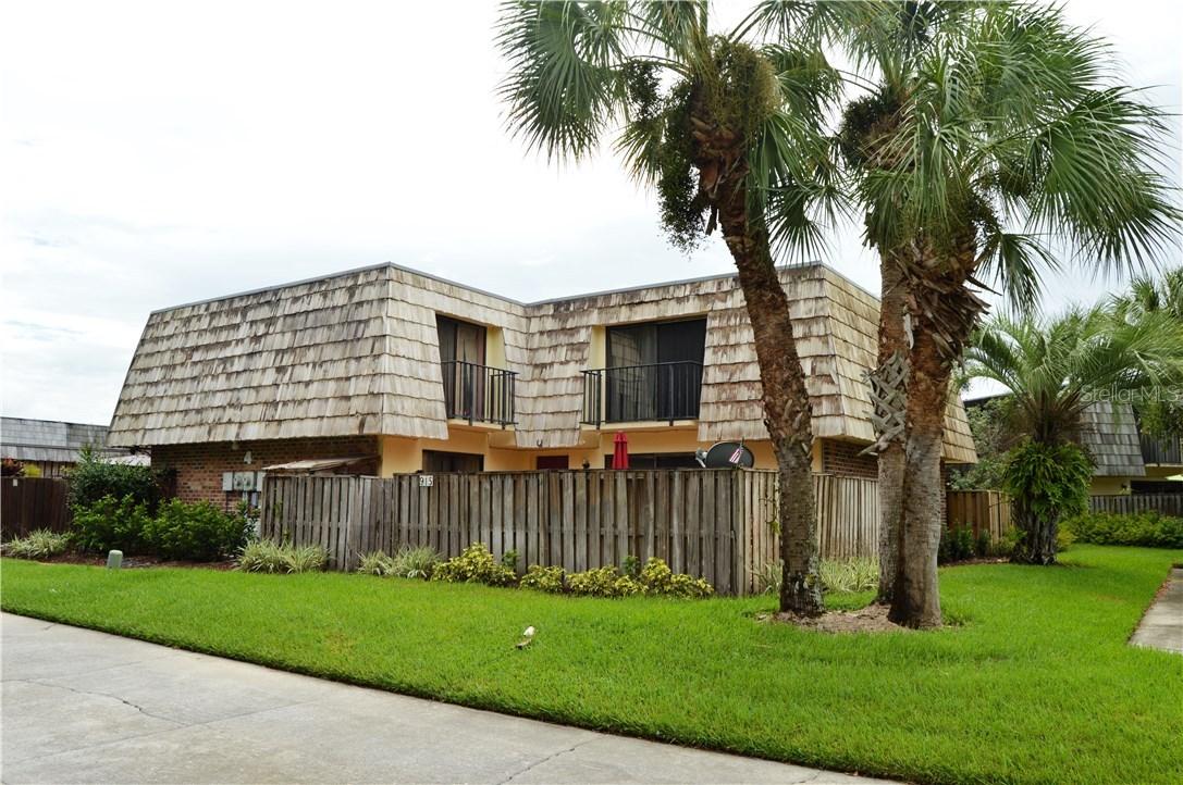 915 Royal Oak Blvd., Leesburg, FL 34748