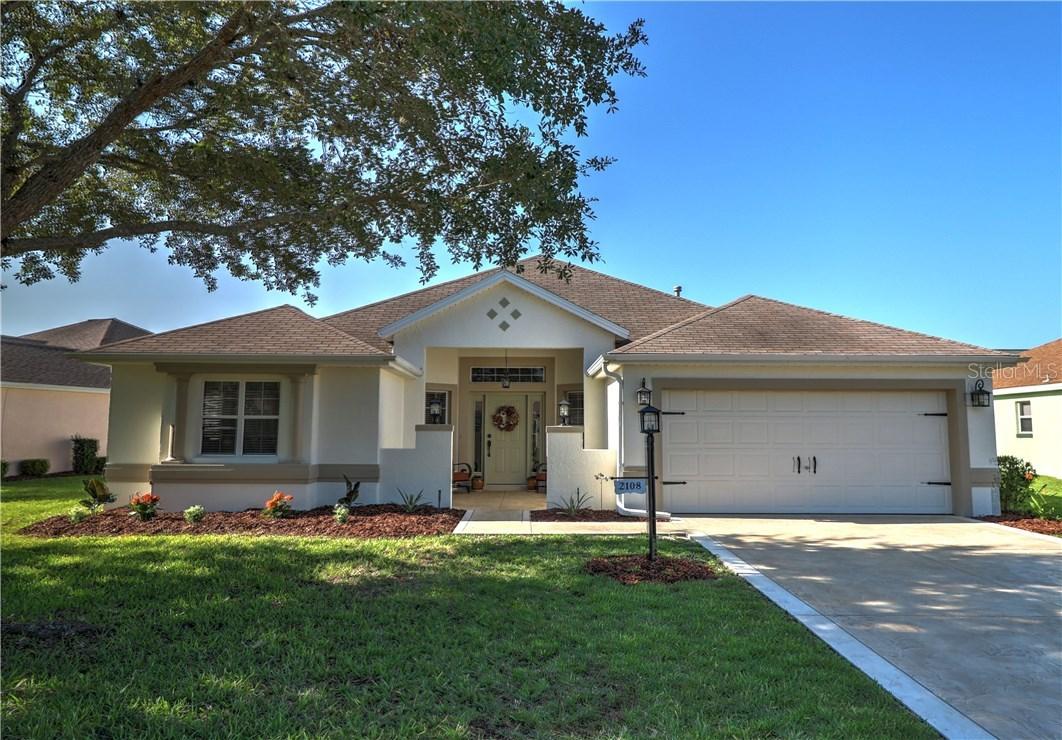 2108 Barbosa Ct, The Villages, FL 32159