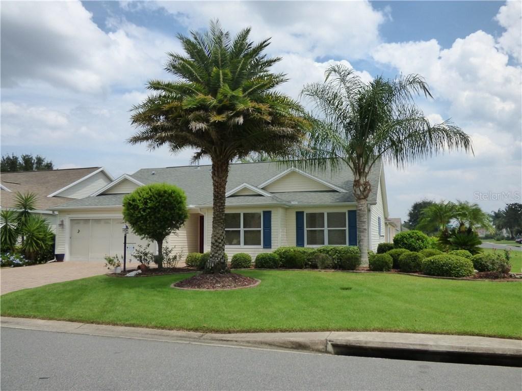 433 Arcadia Lakes Dr., The Villages, FL 32162