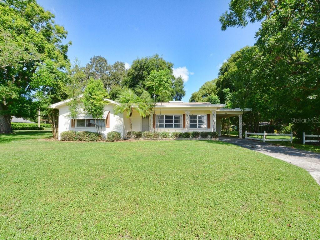1520 Sunset Cir., Mount Dora, FL 32757