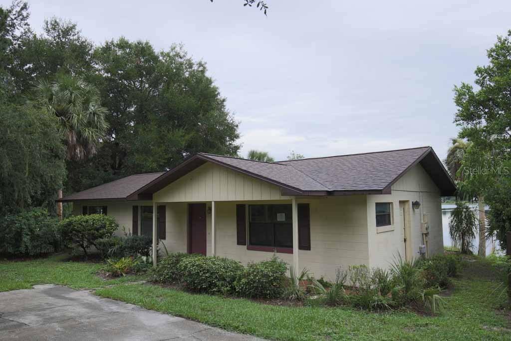 55 S Central Ave., Umatilla, FL 32784