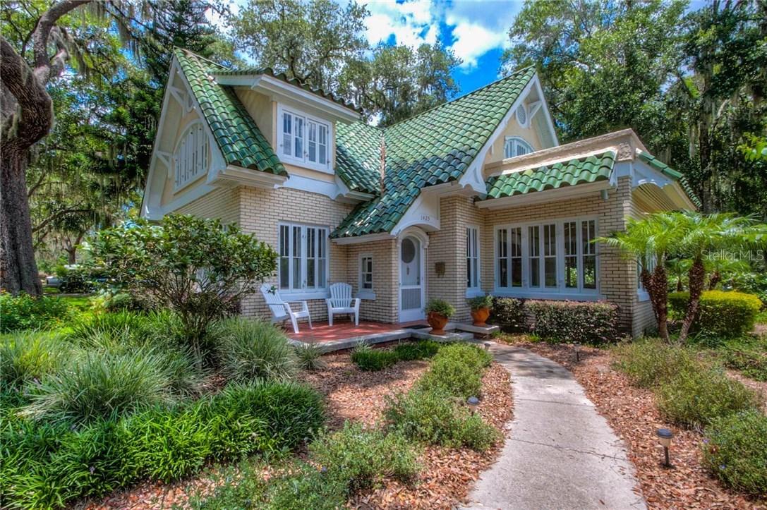 1425 Morningside Dr., Mount Dora, FL 32757