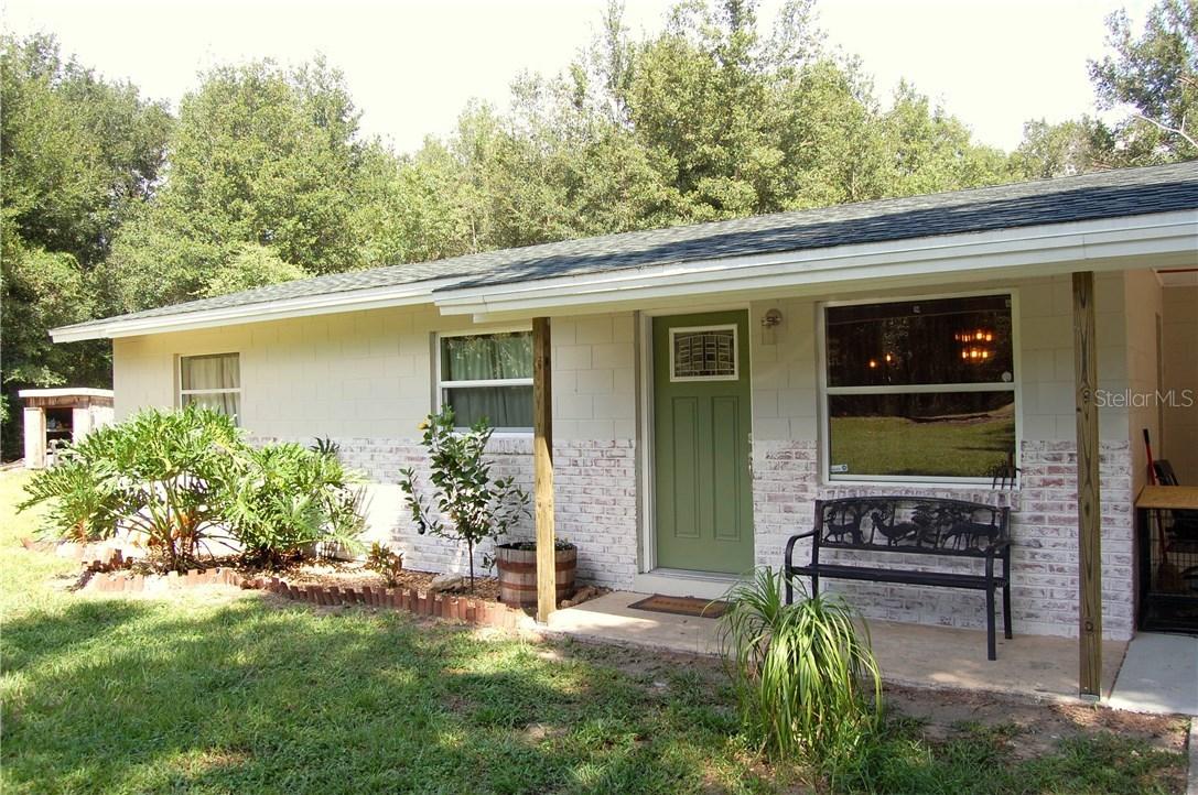 31710 Carroll Ave., Sorrento, FL 32776