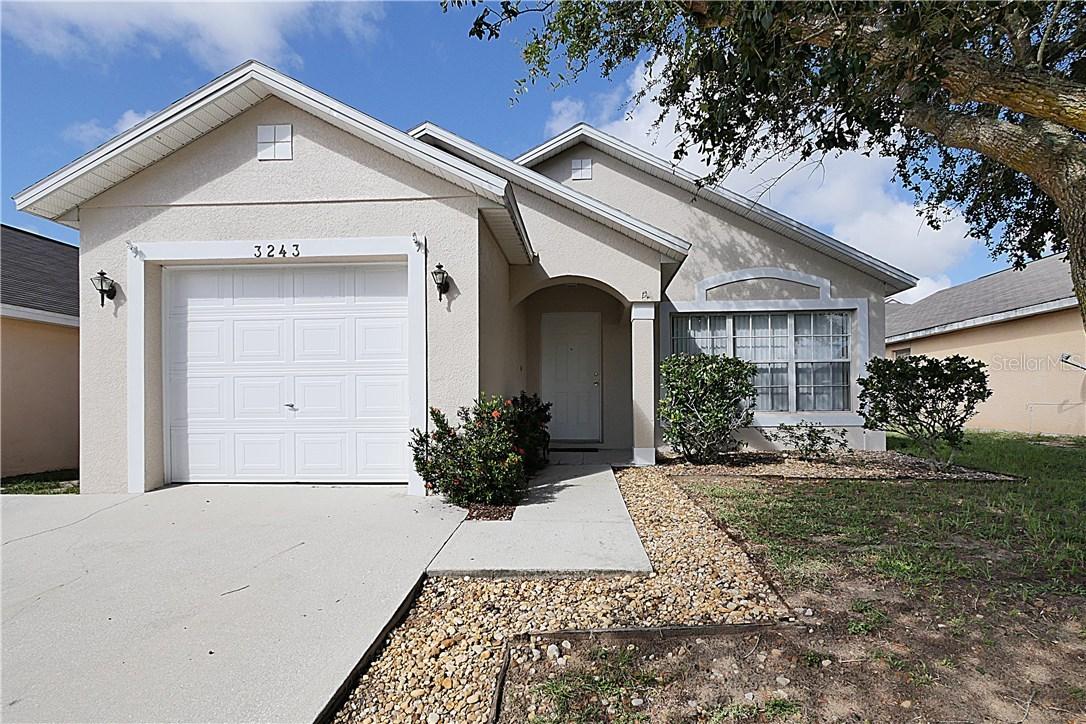 3243 Huntwicke Blvd., Davenport, FL 33837