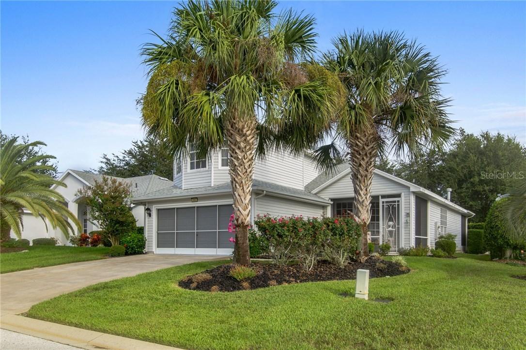 3563 Tropical Seas Loop, Tavares, FL 32778