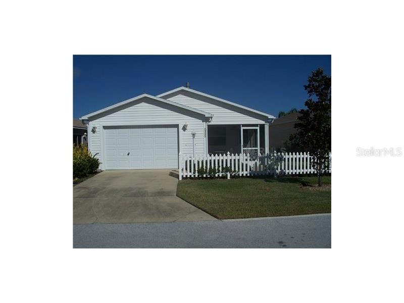 2355 Pine Ridge St., The Villages, FL 32162