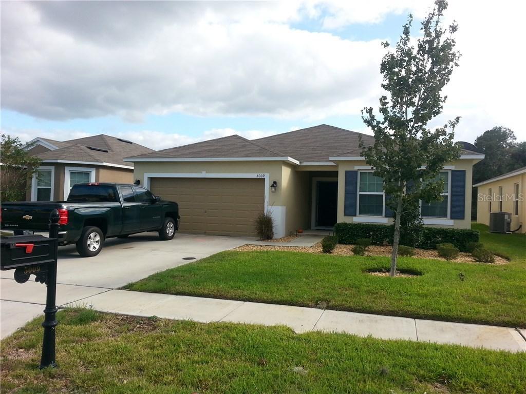 5009 Grassy Knoll Dr., Tavares, FL 32778