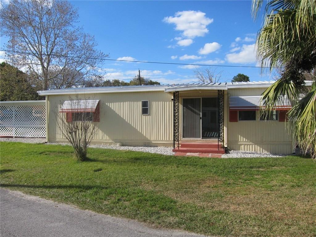 1618 Southshore Dr., Tavares, FL 32778