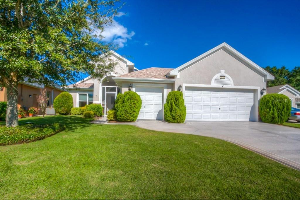 2025 Bayside Ave., Mount Dora, FL 32757