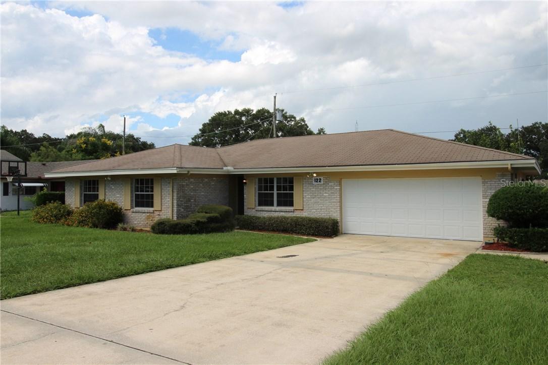 122 Browning Cir., Winter Haven, FL 33884
