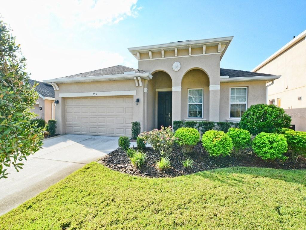 856 Haring Ln, Mount Dora, FL 32757