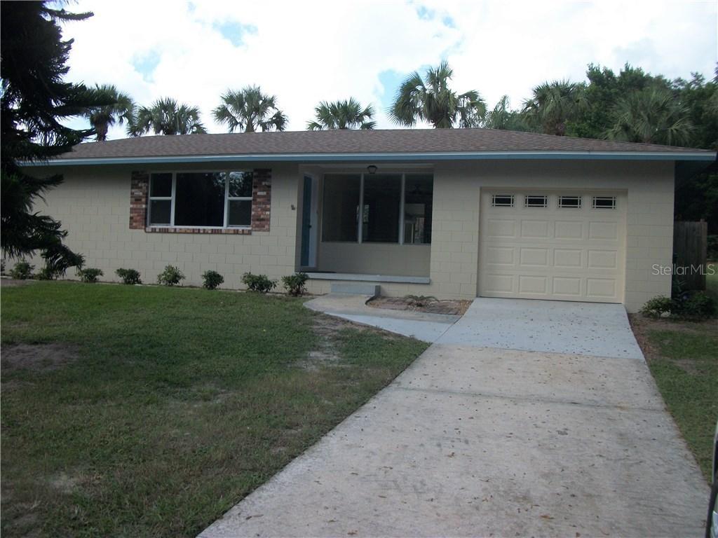 2390 S Grove St., Eustis, FL 32726