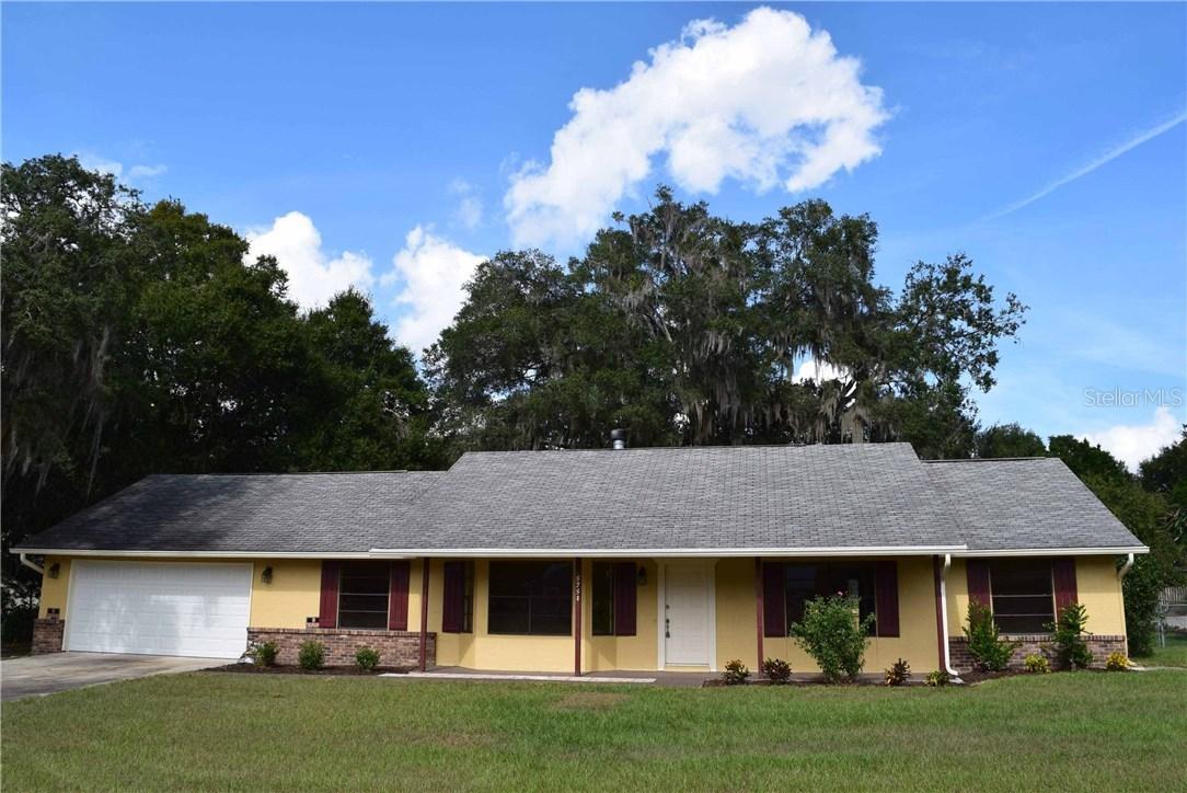 5751 Jacqulyn Dr., Zellwood, FL 32798