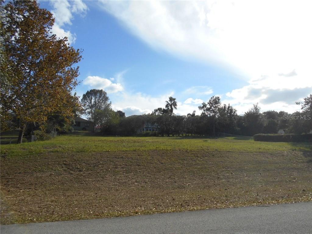 Amber Ave. ## 19, Clermont, FL 34711