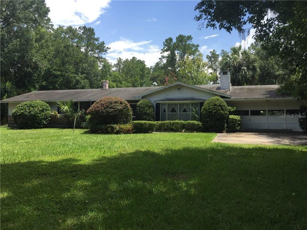 224 Michael Dr., Longwood, FL 32779