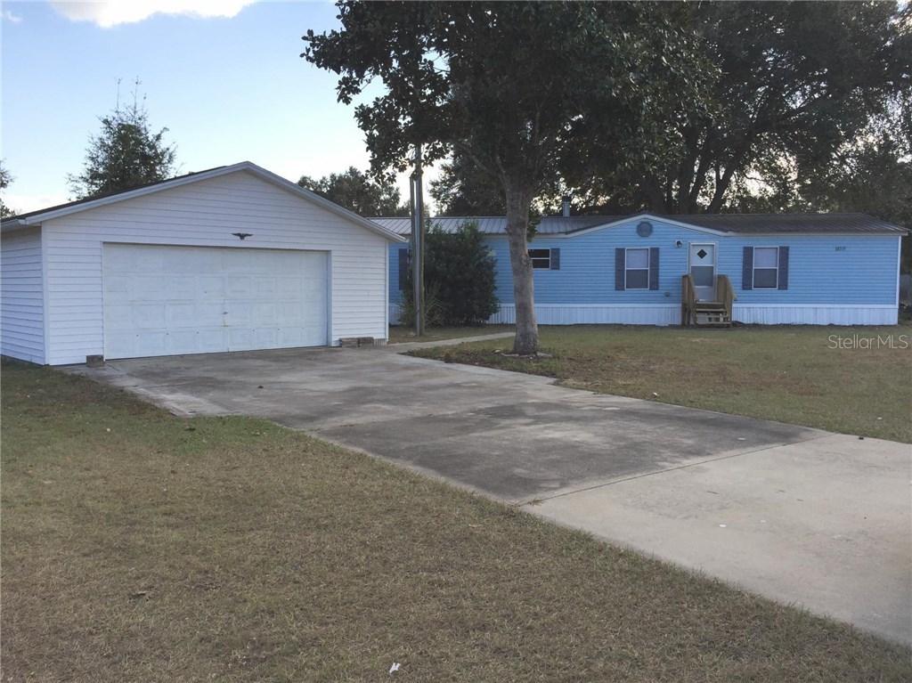 18370 SE 90 Pl., Ocklawaha, FL 32179