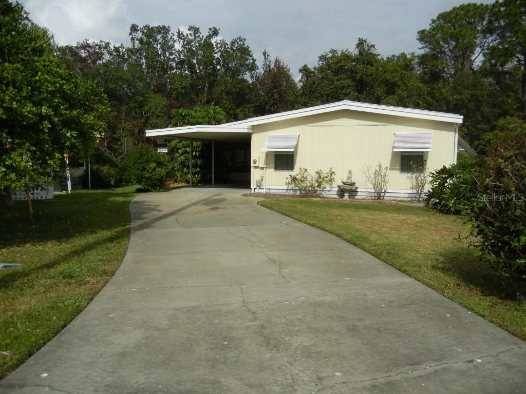 26024 Azalea Ln., Astatula, FL 34705