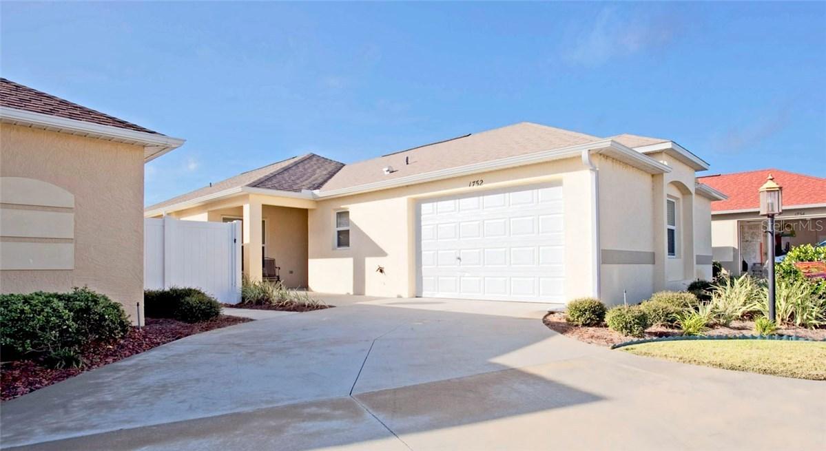 1752 Brandenburg Ct., The Villages, FL 32163