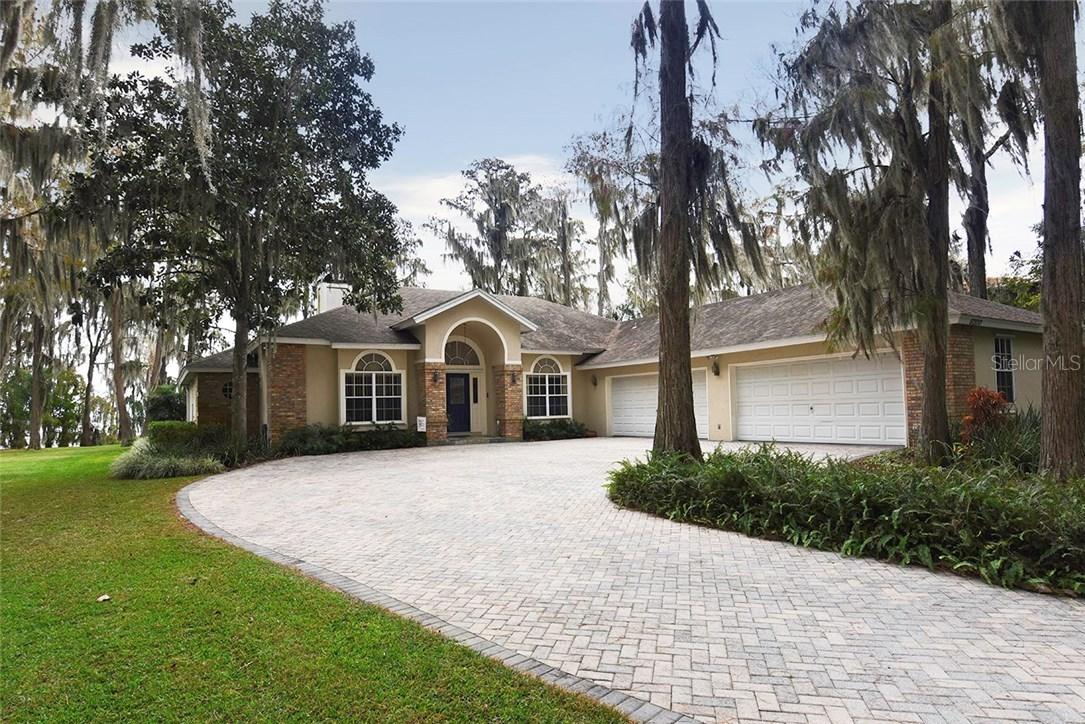 9200 Edgewater Dr., Clermont, FL 34711