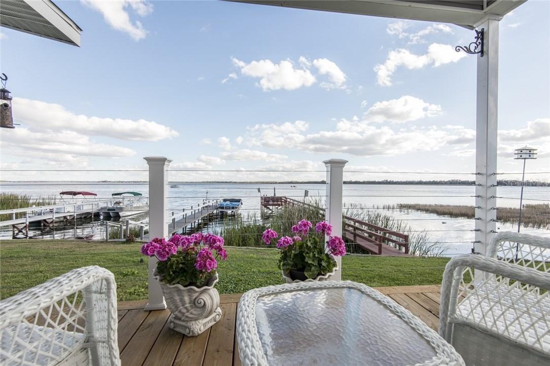 427 Sinclair Cir., Tavares, FL 32778