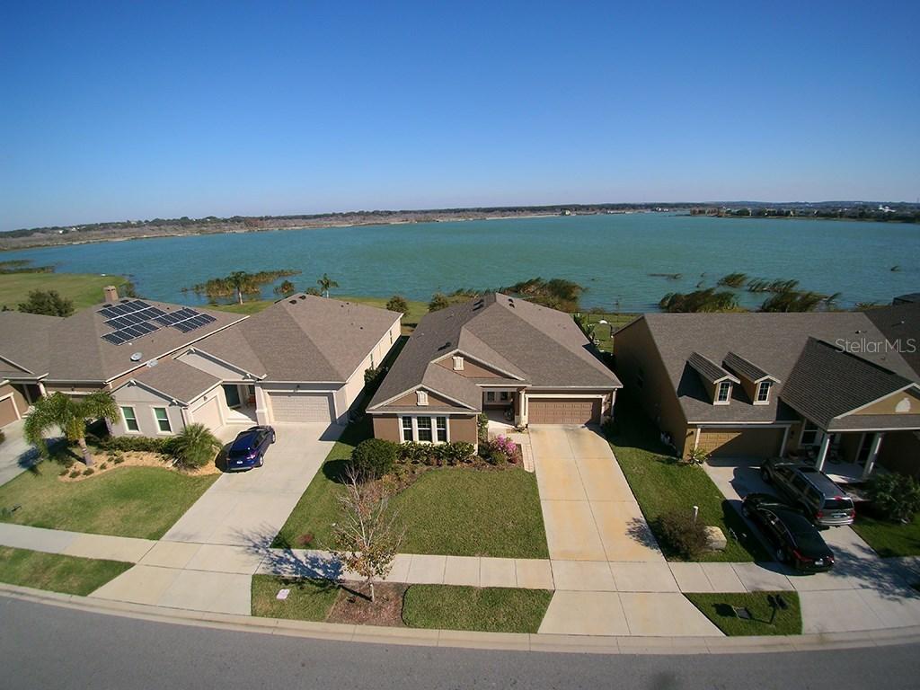 267 Blue Cypress Dr., Groveland, FL 34736