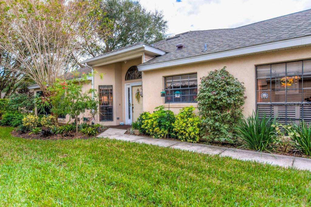 304 Juniper Way, Tavares, FL 32778